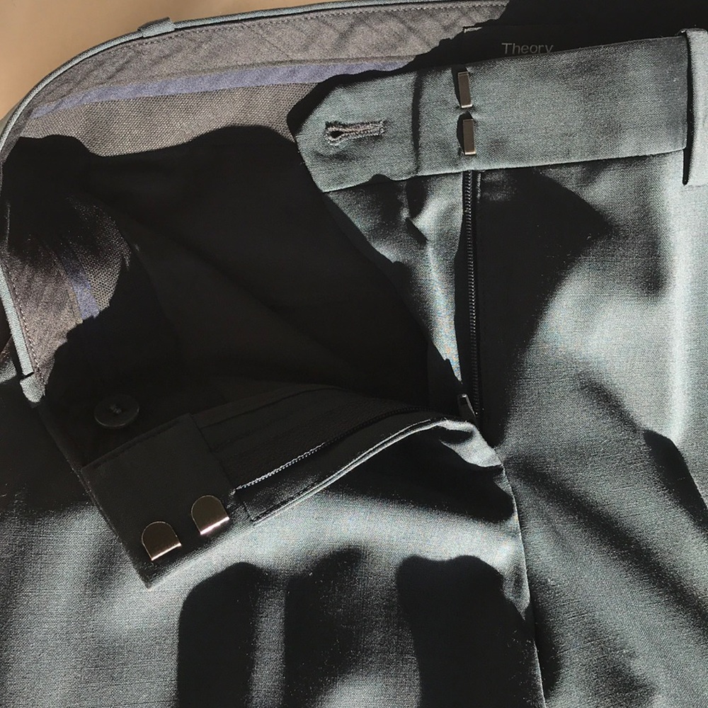 Theory suit - Picture 7 of 11